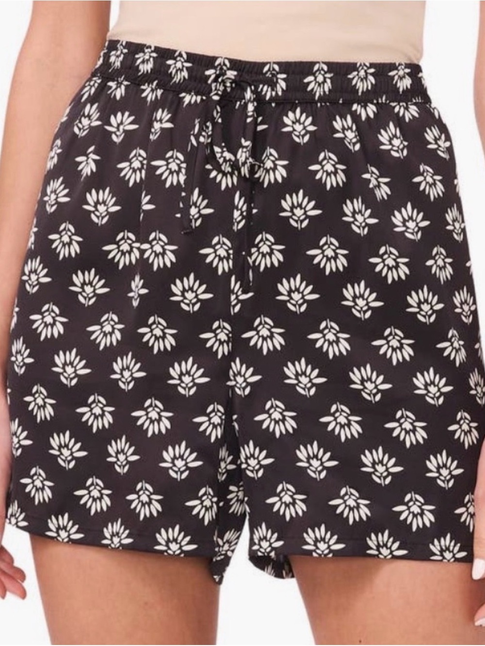 NWT Halogen Silky Floral Drawstring Shorts - Black/White